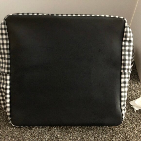 SCOUT Black & White Checked Tote - Picture 6 of 6
